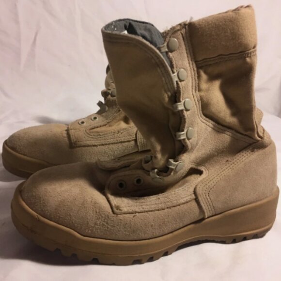 WELLCO HOT WEATHER FLAME RESISTANT DESERT TAN sz7XW COMBAT BOOTS NM 02976 main image 8